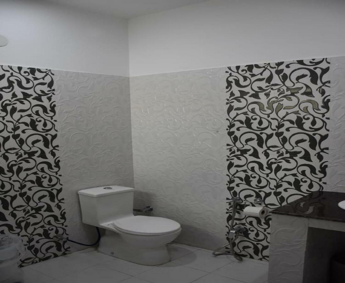 Hotel Kargil Heights Экстерьер фото